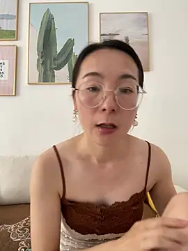 you-520 stripchat live cam model
