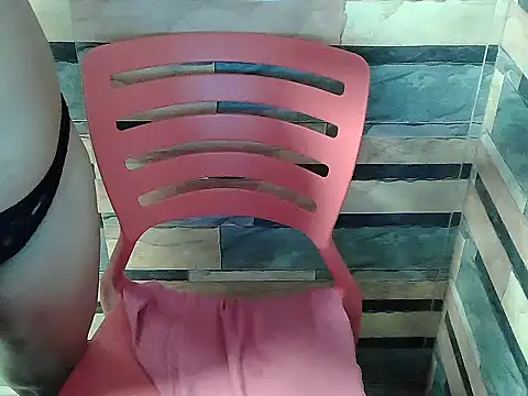 nikka_pinay stripchat live cam model