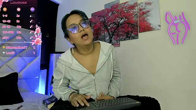 azul_moonn stripchat live cam model