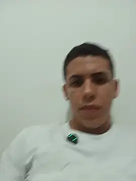 rick02_2004 stripchat live cam model