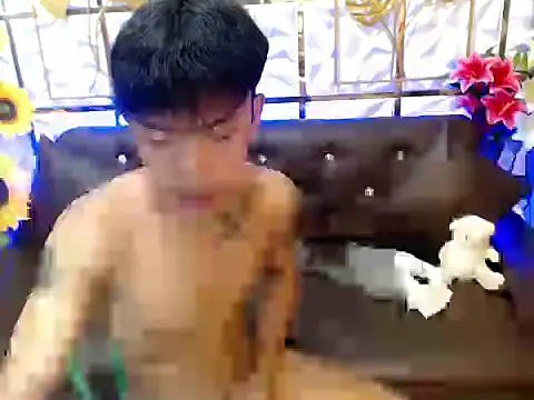 yourbabyjerson143 stripchat live cam model