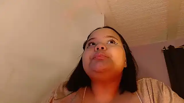 sexychubby___ stripchat live cam model