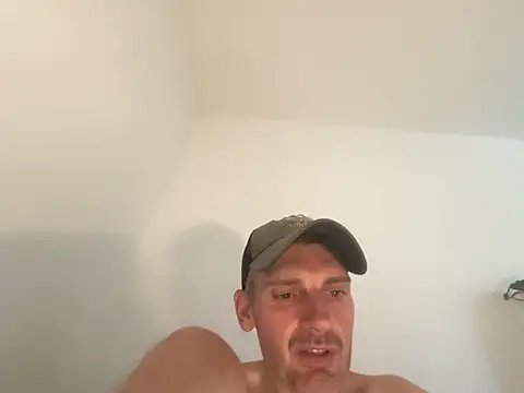 Random_gay_1985 stripchat live cam model