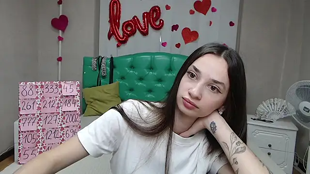 Je55icaBreeze stripchat live cam model