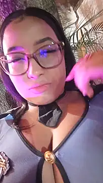 kitty_roouse stripchat live cam model