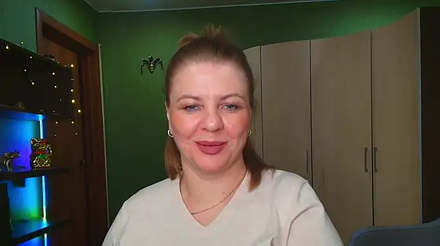 VeronikawGold stripchat live cam model