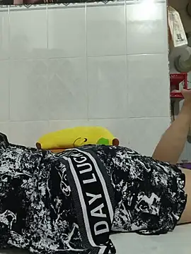 Forever9s stripchat live cam model