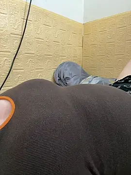 _Rossy2000_ stripchat live cam model