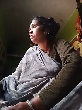 Cut_pooja825 stripchat live cam model
