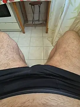 GoldenBoyzz99 stripchat live cam model