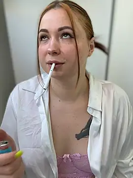 dreams4u stripchat live cam model