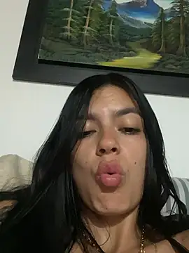 vale_cortez_ stripchat live cam model