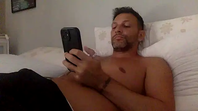 goroasroma90 stripchat live cam model