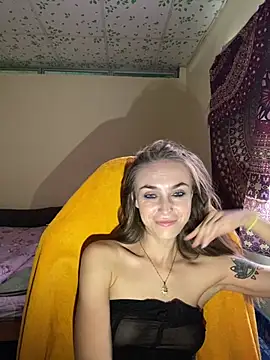 White_angel_lu stripchat live cam model