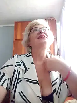 52MiaLove02 stripchat live cam model