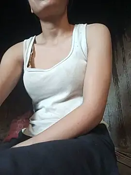 Jade-ee stripchat live cam model
