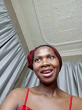 PussyFarrie stripchat live cam model