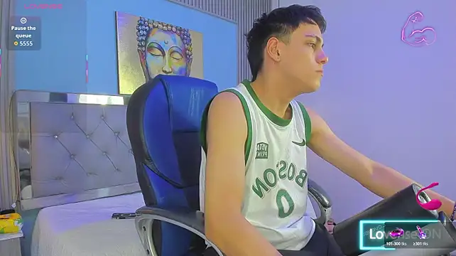 Ethanx18_ stripchat live cam model