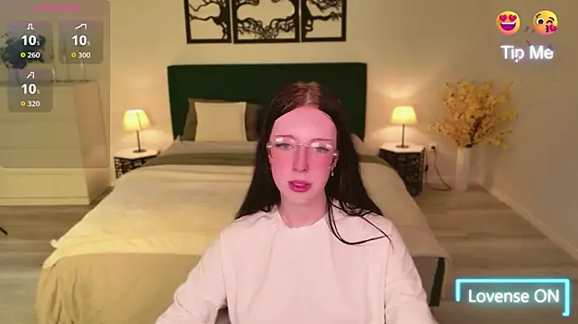 AlexisBliss stripchat live cam model