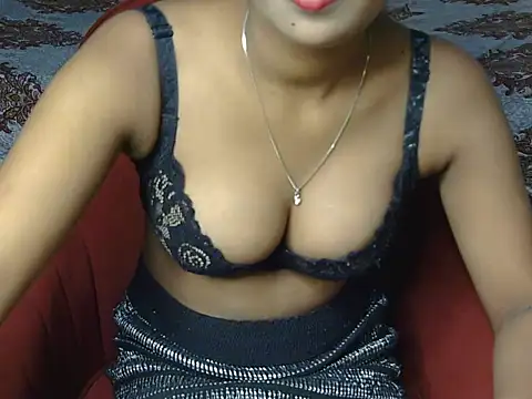 givenchilly stripchat live cam model