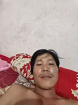 hottraibao93 stripchat live cam model