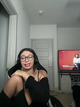 minhababyy stripchat live cam model