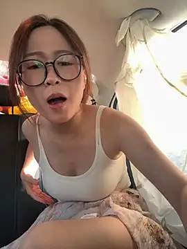 xiaojiu107 stripchat live cam model