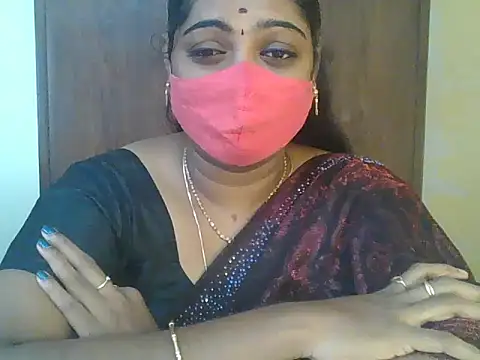 Tamil_hot_Shalini stripchat live cam model