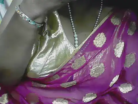 Sweet_ritika143 stripchat live cam model
