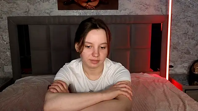 lolytaberryy stripchat live cam model