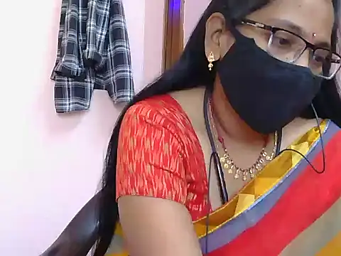 kajal-32telugu stripchat live cam model