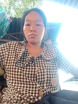 Pan2007a stripchat live cam model