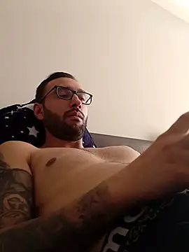 Xptrx123 stripchat live cam model