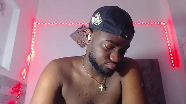 eebony_stallion stripchat live cam model