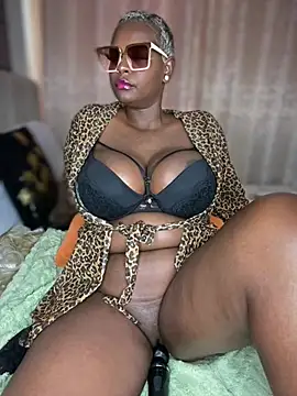 ScarletMuseX stripchat live cam model