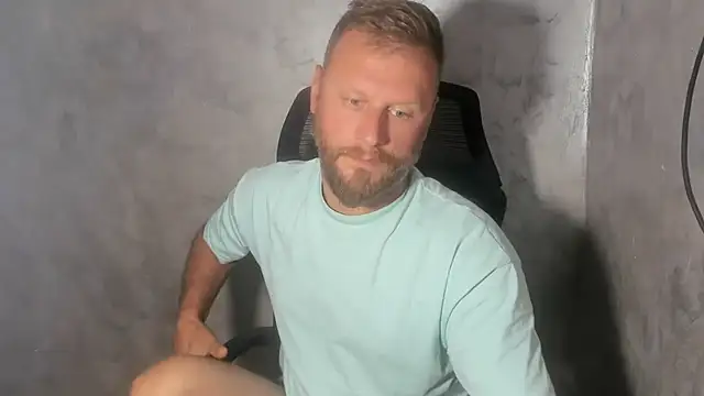 20CMCOCK2026 stripchat live cam model