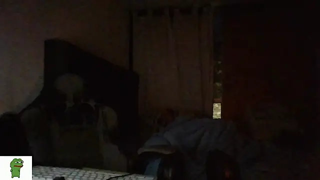 coolfriki stripchat live cam model