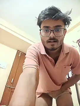 Vicky_thakur stripchat live cam model