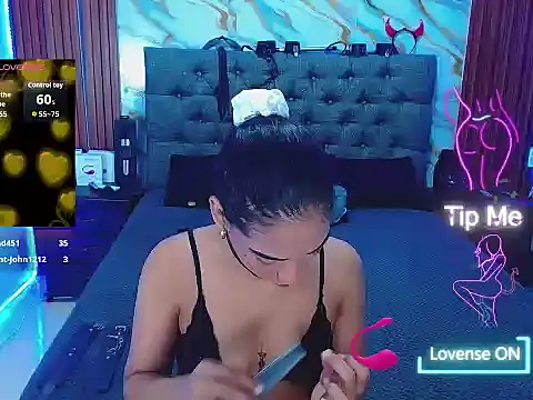 kataleyadubley stripchat live cam model