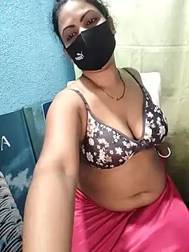 Mis-maya stripchat live cam model