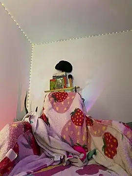 Kitty_miaw stripchat live cam model