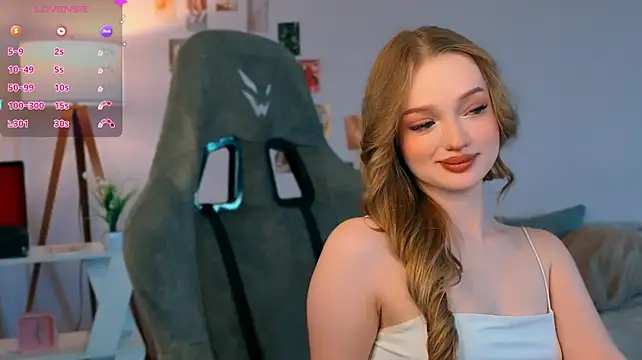 yourflowerqueen stripchat live cam model
