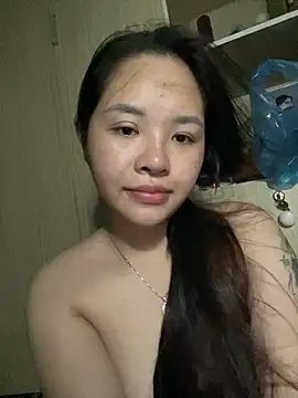vivanude122 stripchat live cam model