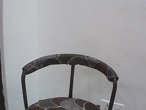 your_dreams__ stripchat live cam model