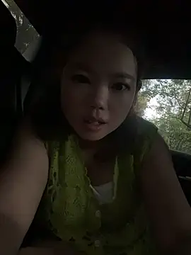 Muyan18 stripchat live cam model