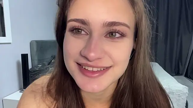 KailaGarofolo stripchat live cam model