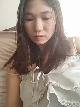 Minzyly stripchat live cam model