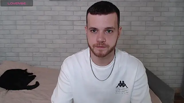 Alexxx_horny stripchat live cam model