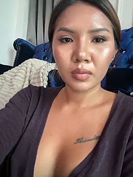Alittleasiangirl stripchat live cam model