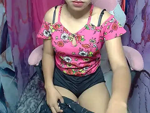Naughty_Asian_Mommy stripchat live cam model
